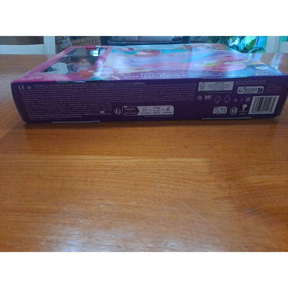 NIB‎ Mattel Disney Princess Ariel Mermaid Doll & Swim And Moldable Sand HWB39